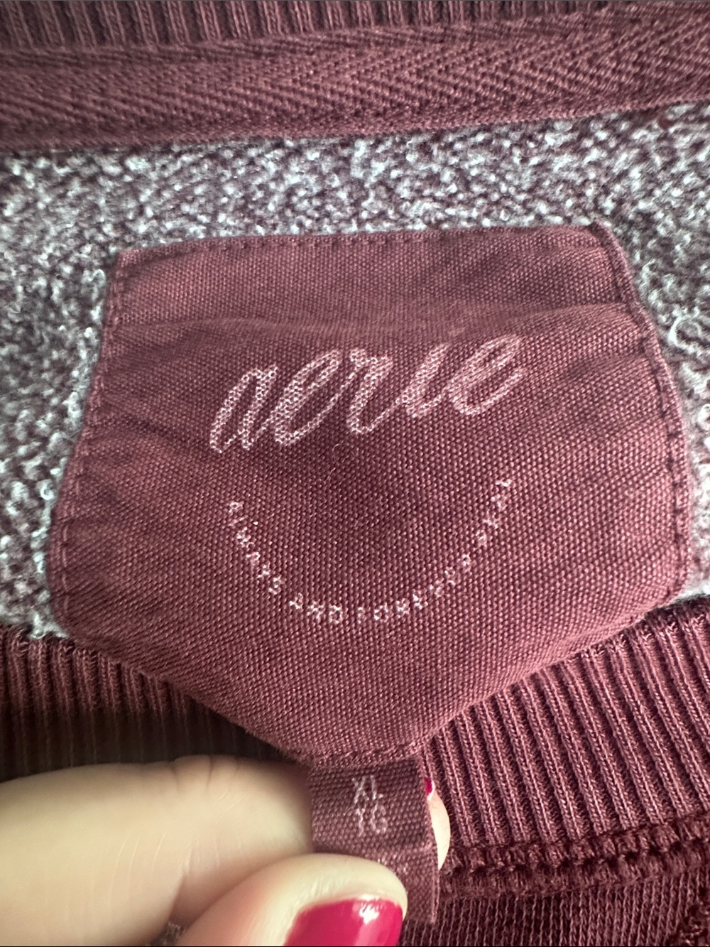 aerie Oversized Crewneck Sweater - Burgundy - Picture 2 of 5